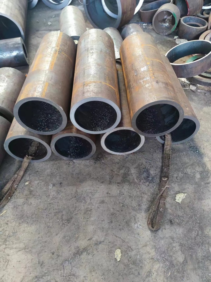 昌江昌江昌江12Cr1MovG无缝钢管切割
