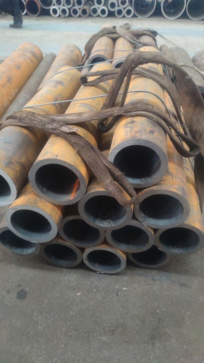 昌江昌江昌江15CrMoG无缝钢管切割